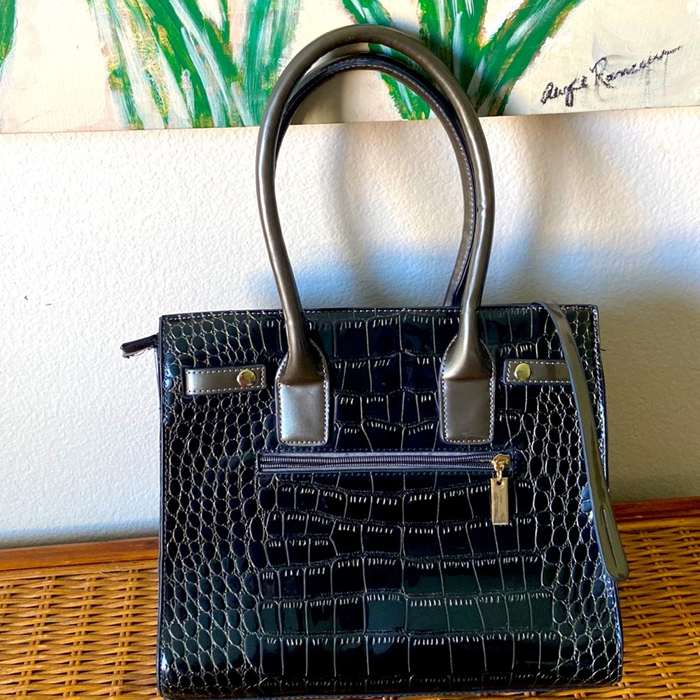 Vintage 80s PU Croco Style Shiny Shoulder Bag